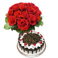 Black Forest Cake with Red Roses Bouquet