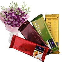 Send Mother's Day Chocolates to Delhi