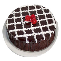 New Year Cakes in Delhi - Chocolate Truffle Cake From 5 Star