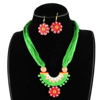Handcrafted Semi Circle Necklace Green